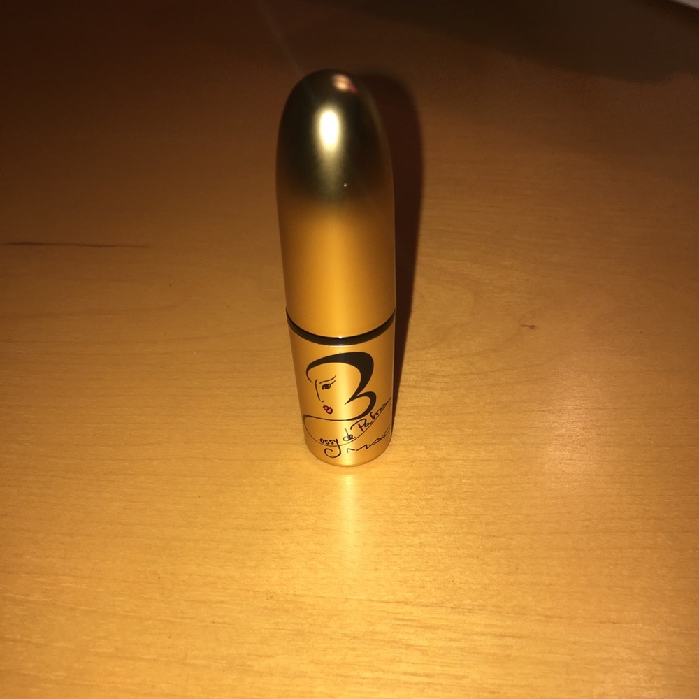 MAC Rossy De Palma lipstick